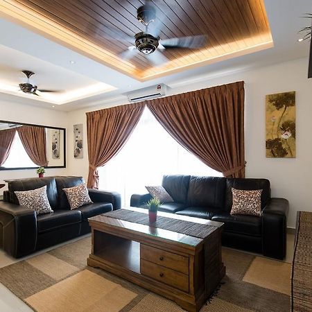 Palm Armada Residence Free Parking And Netflix プトラジャヤ エクステリア 写真