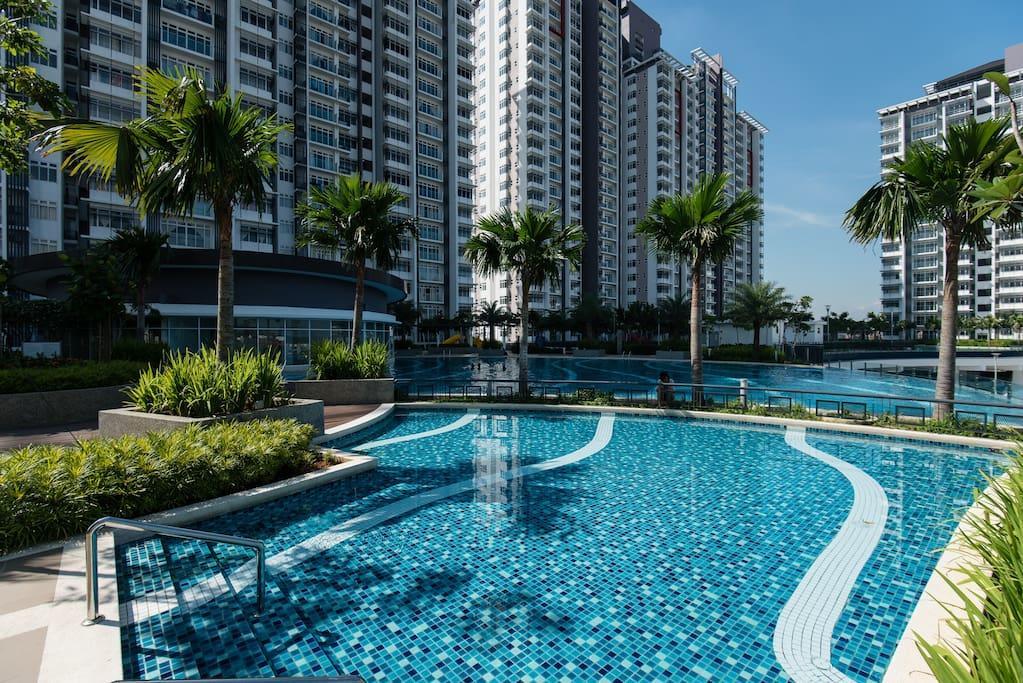 Palm Armada Residence Free Parking And Netflix プトラジャヤ エクステリア 写真